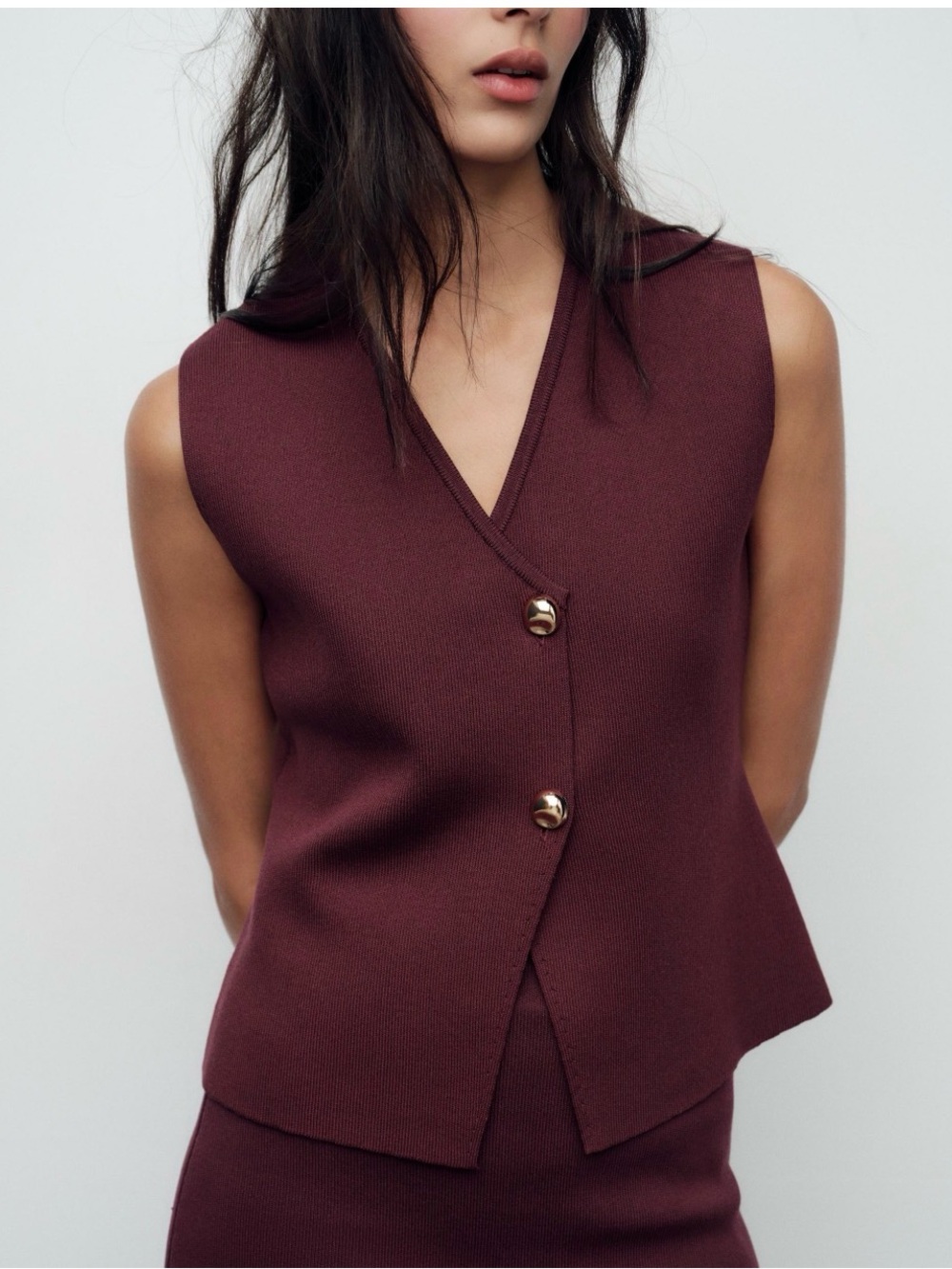 Zara Sleeveless Knit Tank Top in Deep Burgundy with Gold Buttons